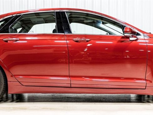 Used 2016 Lincoln MKZ w/ Equipment Group 200A Select FWD image 13