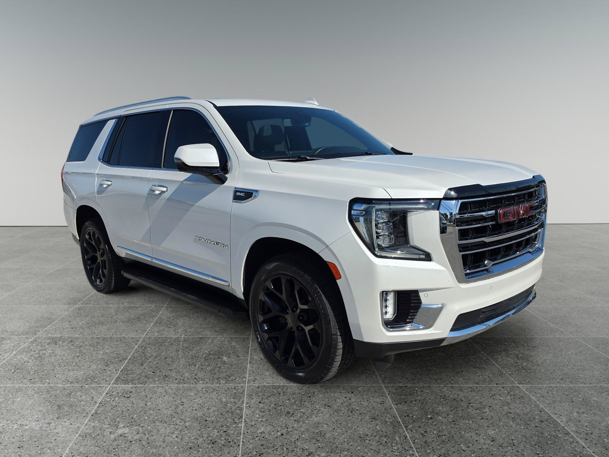 Used 2021 GMC Yukon SLT w/ SLT Premium Package AWD/4WD image 8