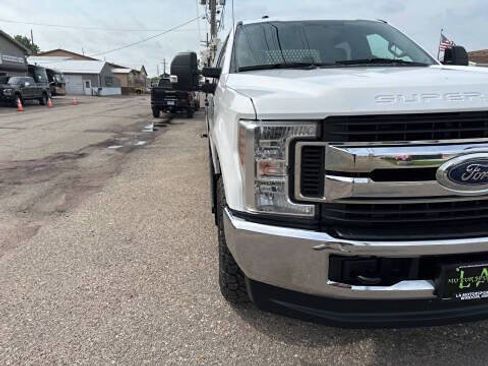 Used 2018 Ford F350 XLT AWD/4WD image 34