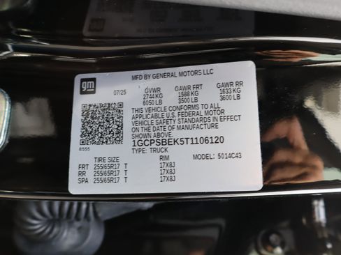 Used 2026 Chevrolet Colorado W/T w/ Advanced Trailering Package image 12