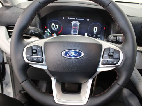 New 2026 Ford Explorer Active w/ Active Comfort Package image 36