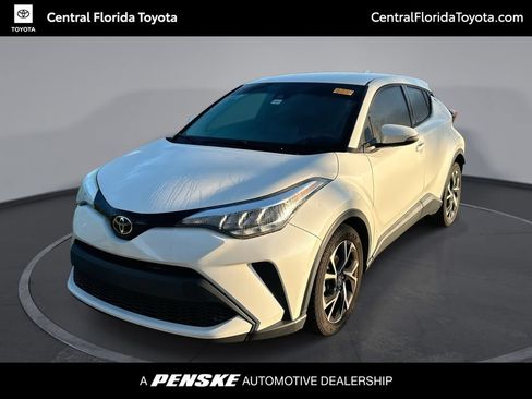 Used 2021 Toyota C-HR XLE FWD image 1