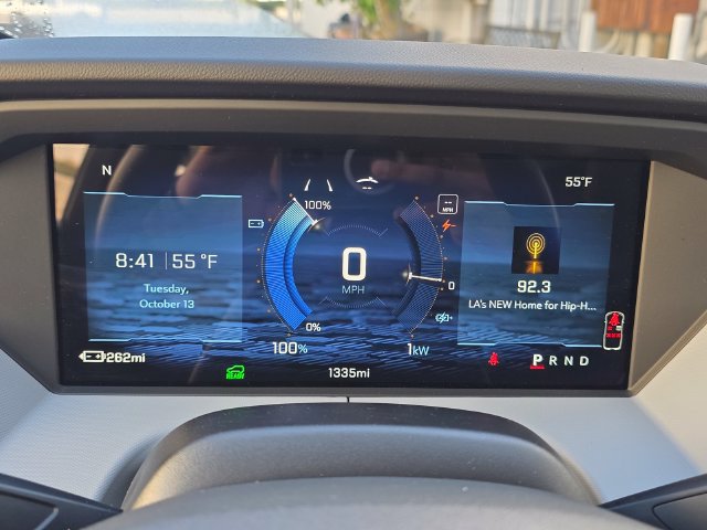 Certified 2027 Chevrolet Bolt LT w/ Comfort Package FWD image 35