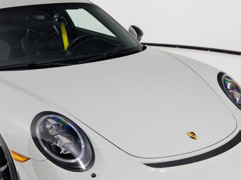 Used 2018 Porsche 911 GT3 RWD image 57
