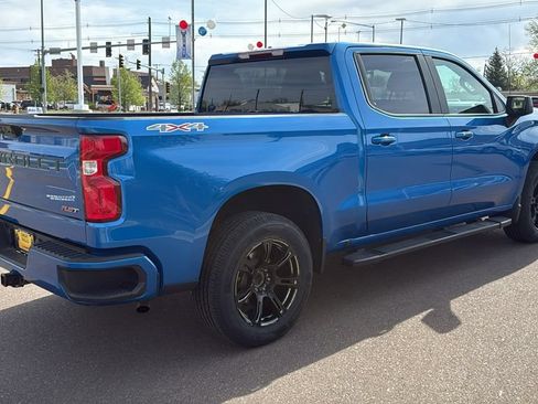 Used 2022 Chevrolet Silverado 1500 RST w/ Protection Package AWD/4WD image 5