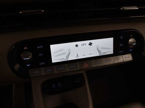 Used 2023 Genesis GV60 Performance image 22