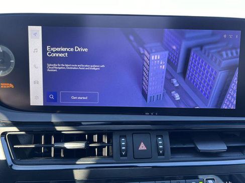 Certified 2025 Lexus ES 300h 300h w/ Premium Package image 16