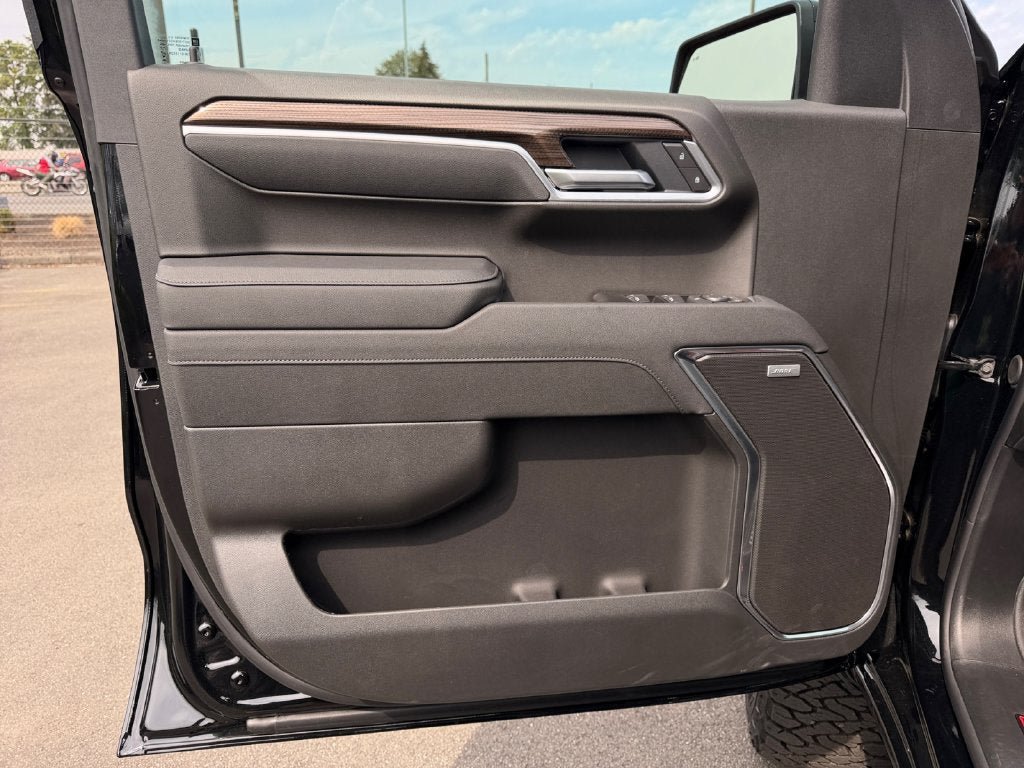 New 2026 Chevrolet Silverado 1500 RST AWD/4WD image 18