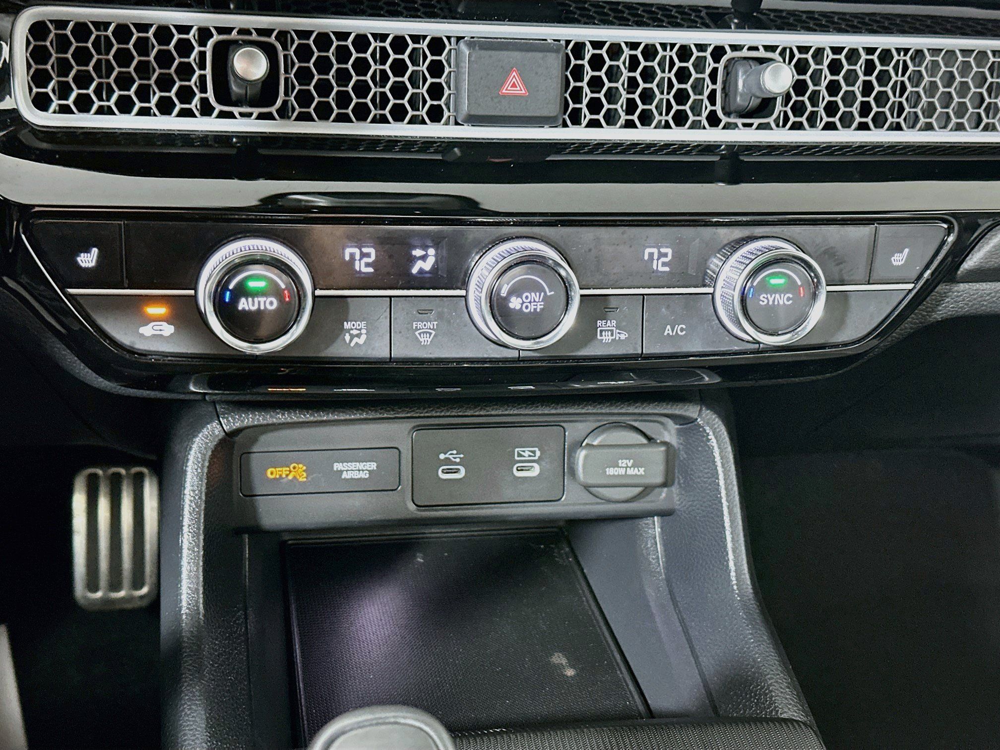 Used 2025 Honda Civic Sport image 15