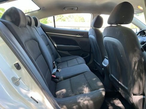 Used 2020 Hyundai Elantra SEL w/ Cargo Package (C1) FWD image 20