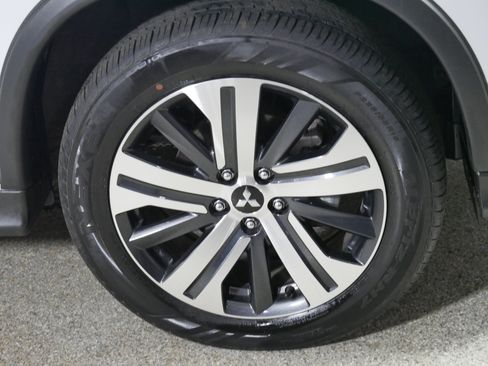 Used 2025 Mitsubishi Outlander Sport ES AWD/4WD image 15
