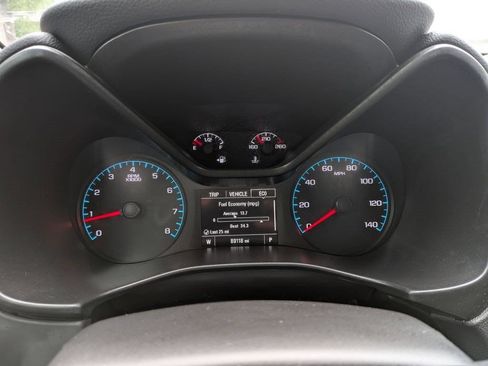 Used 2021 Chevrolet Colorado LT w/ LT Convenience Package RWD image 17