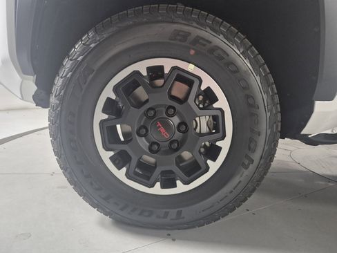 New 2026 Toyota Tacoma TRD Off-Road image 10