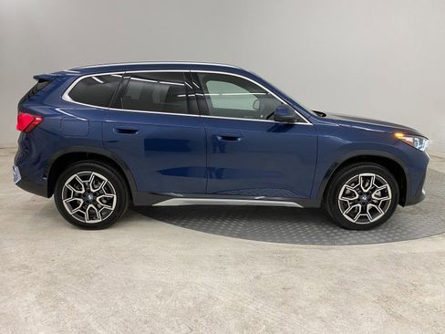 Used 2025 BMW X1 xDrive28i w/ Technology Package image 7