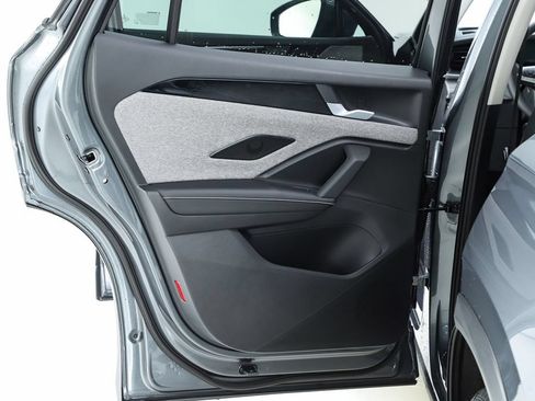 New 2026 Volkswagen Tiguan S FWD image 54