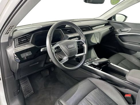 Used 2021 Audi e-tron Premium w/ Convenience Plus Package AWD/4WD image 20