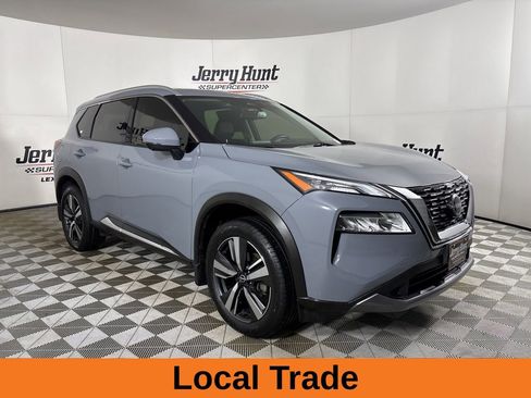 Used 2023 Nissan Rogue SL image 4