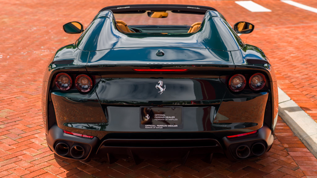 Used 2022 Ferrari 812 GTS RWD image 6