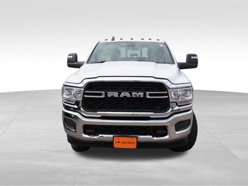 Certified 2024 RAM 2500 Tradesman w/ Chrome Appearance Group AWD/4WD image 12
