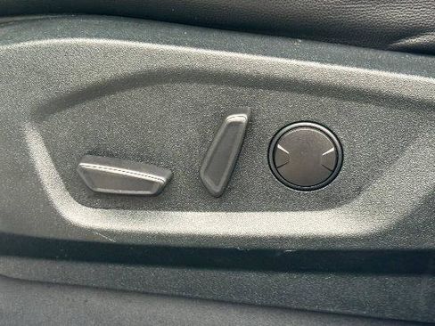 Certified 2022 Ford Edge Titanium image 20