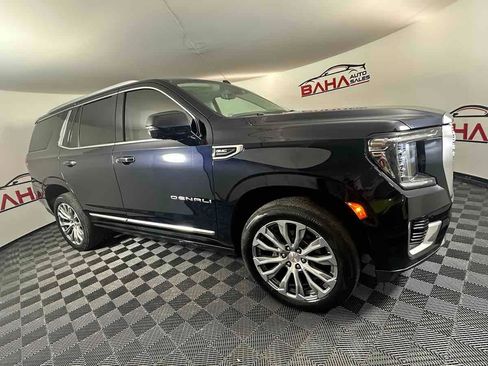 Used 2021 GMC Yukon Denali w/ Denali Premium Package image 9