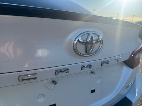 Used 2022 Toyota Camry XSE image 27