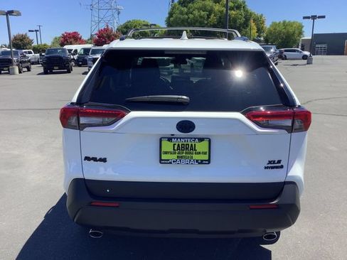Used 2019 Toyota RAV4 XLE w/ Convenience Package AWD/4WD image 28