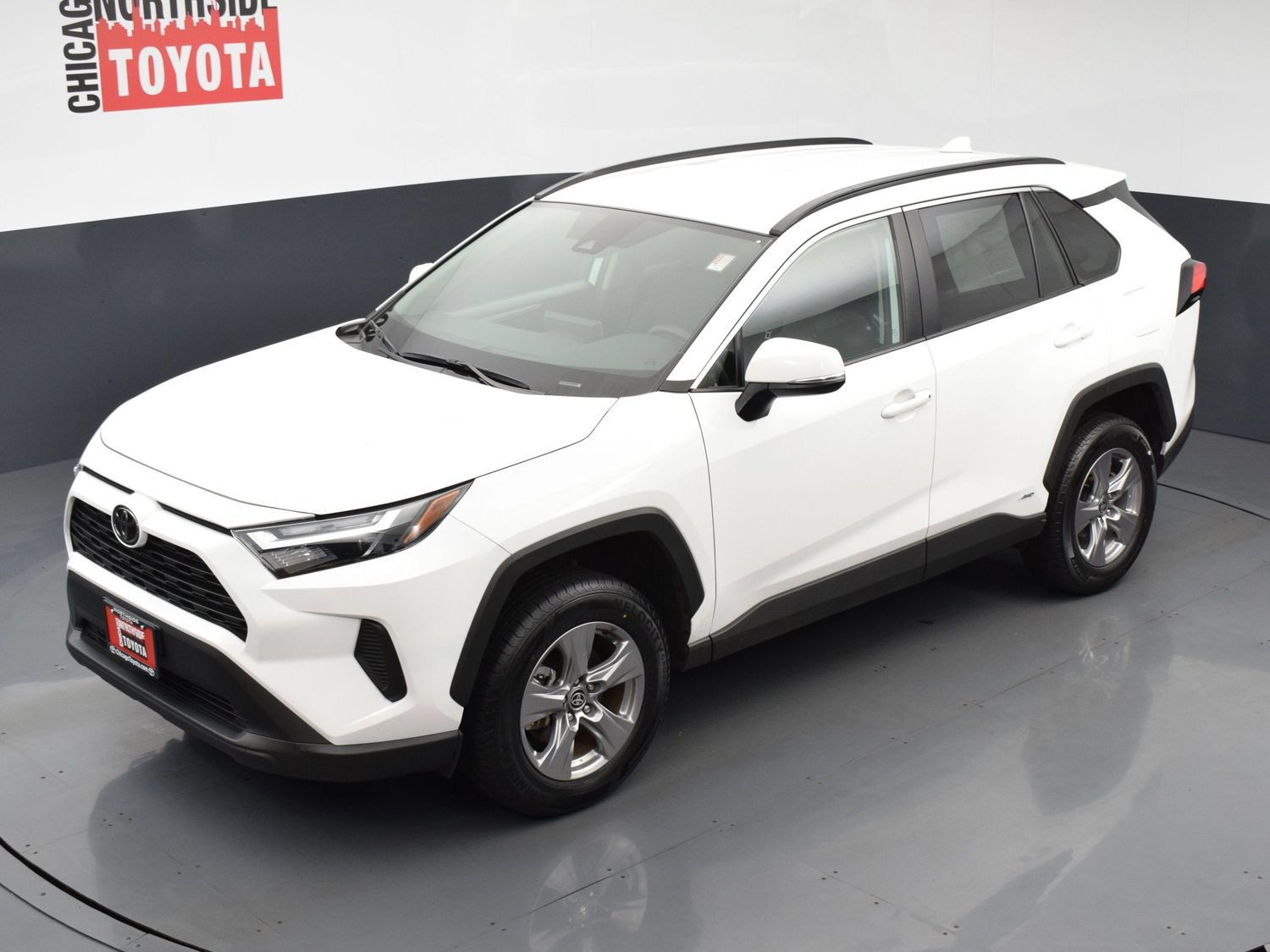 Used 2025 Toyota RAV4 XLE AWD/4WD image 23