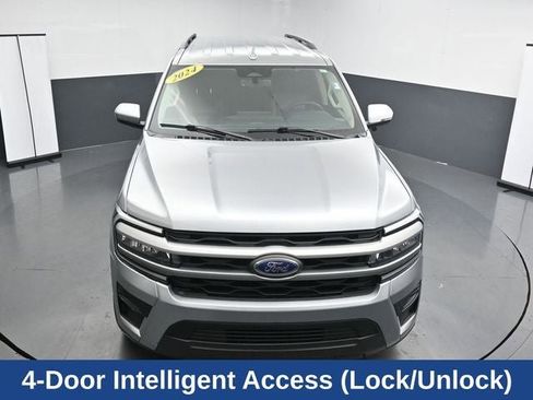Used 2024 Ford Expedition XLT image 23