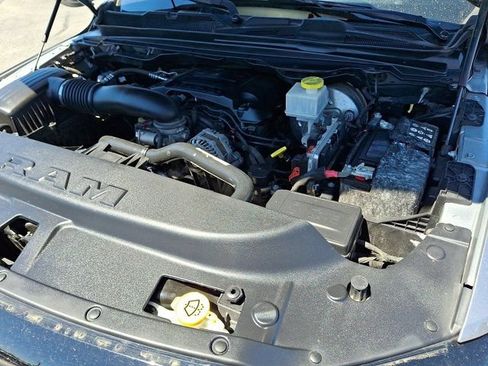 Used 2020 RAM 1500 Big Horn AWD/4WD image 33