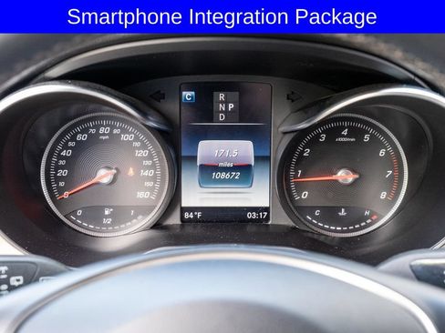 Used 2019 Mercedes-Benz GLC 300 4MATIC image 4