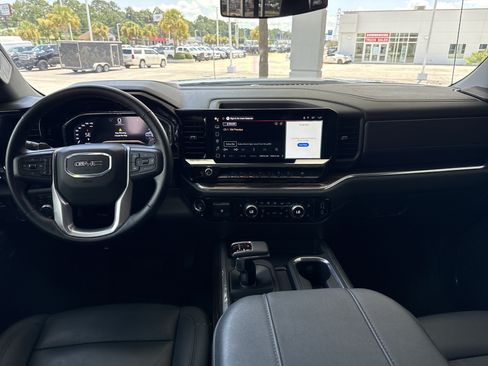 Used 2025 GMC Sierra 1500 Elevation w/ Elevation Premium Package AWD/4WD image 28