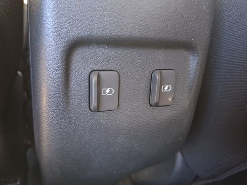 Used 2023 Nissan Kicks SV w/ Exterior Package FWD image 13