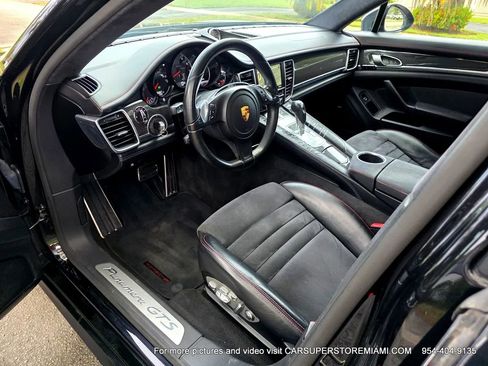Used 2016 Porsche Panamera GTS image 4
