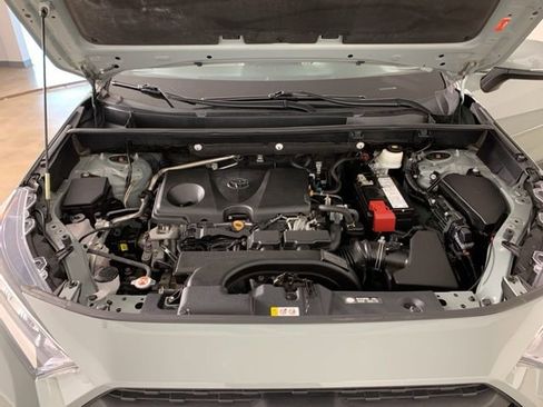 Used 2020 Toyota RAV4 Adventure w/ Convenience Package image 41