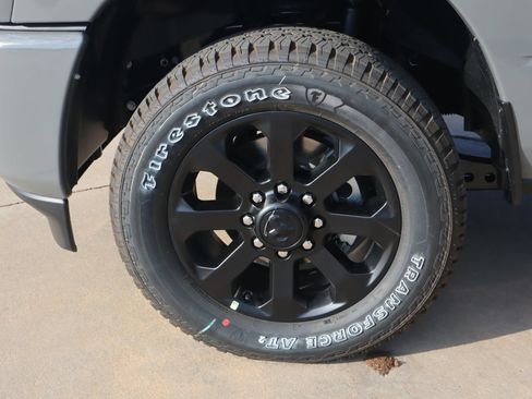 New 2026 RAM 2500 Laramie w/ Night Edition AWD/4WD image 19