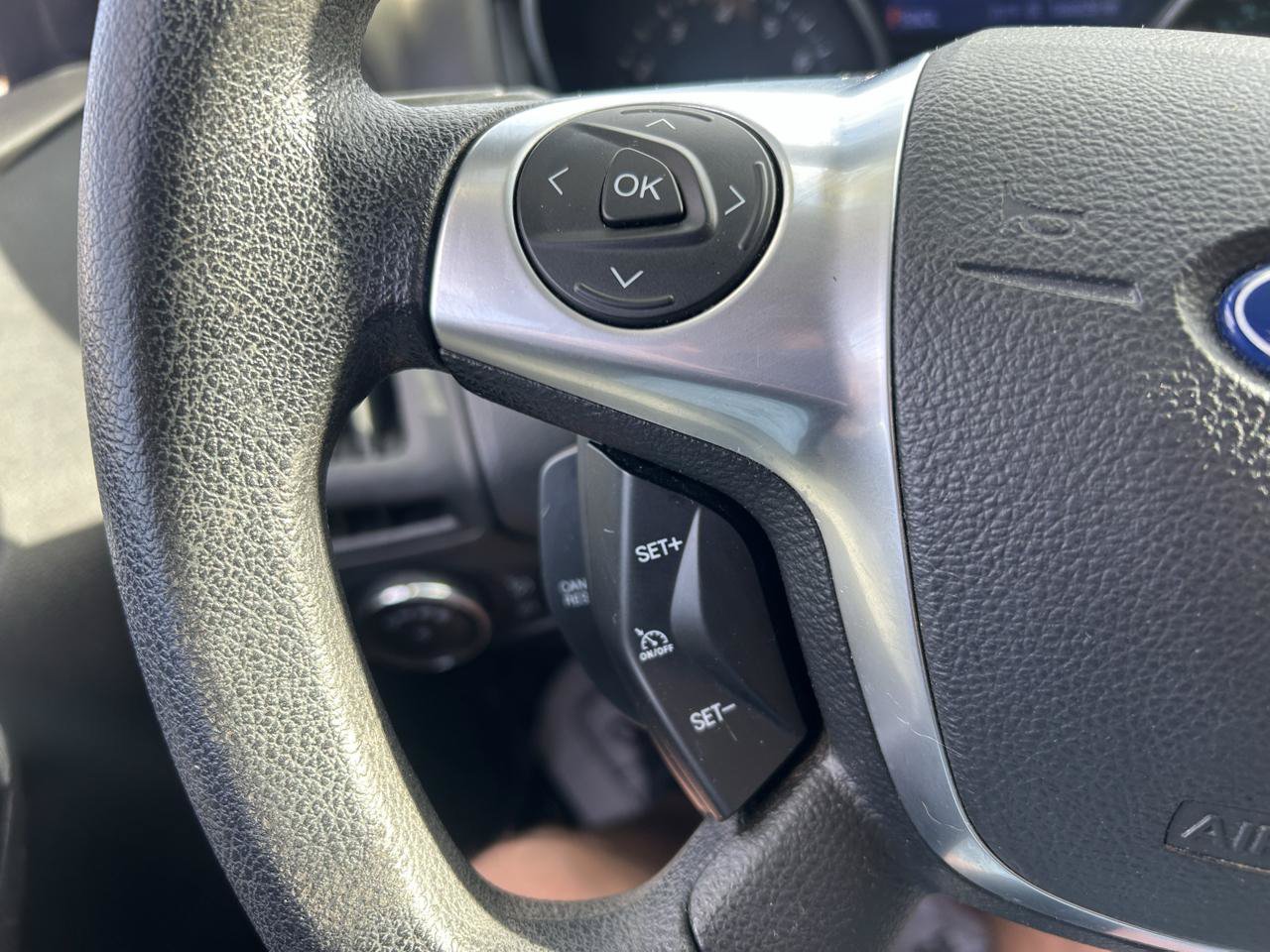 Used 2013 Ford Focus SE FWD image 19