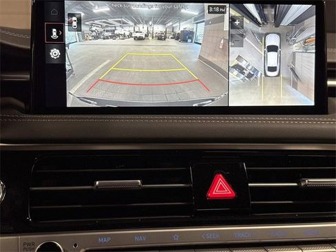 Used 2025 Genesis G70 3.3T Advanced w/ Sport Prestige Package image 18