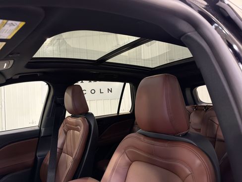 New 2026 Lincoln Aviator Reserve RWD image 24