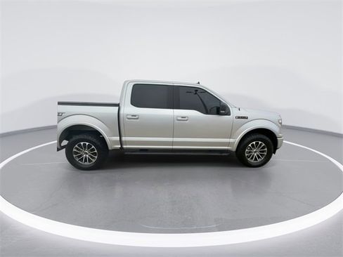 Used 2019 Ford F150 XLT w/ Equipment Group 302A Luxury image 9