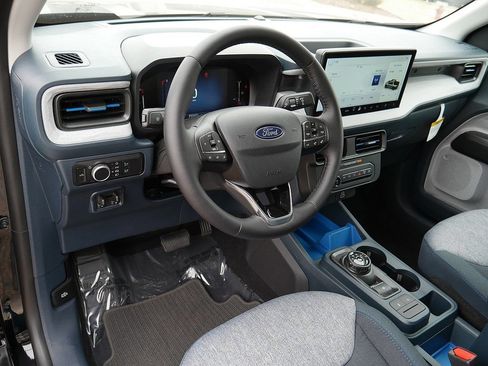 New 2026 Ford Maverick XLT w/ XLT Luxury Package AWD/4WD image 11