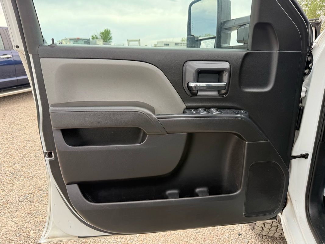 Used 2019 Chevrolet Silverado 2500 W/T w/ WT Convenience Package AWD/4WD image 26