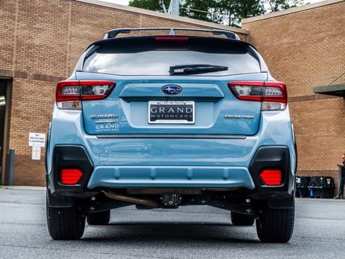 Used 2020 Subaru Crosstrek 2.0i Premium w/ Moonroof Package 2 AWD/4WD image 12