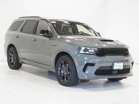 Used 2026 Dodge Durango GT image 4