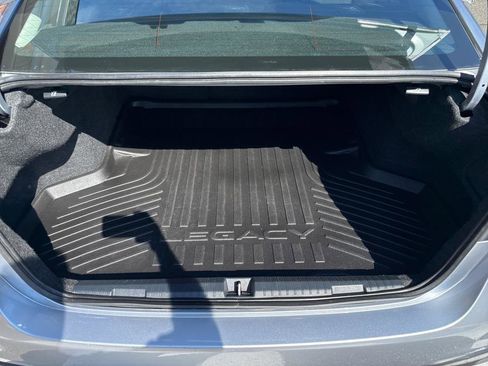 Used 2022 Subaru Legacy Premium image 32