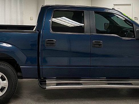 Used 2013 Ford F150 XLT w/ Mid Equipment Group image 4