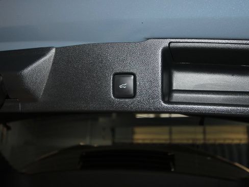 Used 2023 Ford Escape ST-Line w/ Tech Pack #1 AWD/4WD image 34