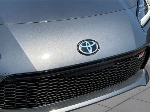 Used 2025 Toyota GR86 Premium RWD image 28