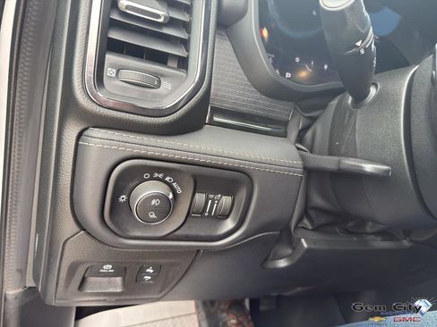 Used 2023 RAM 1500 Limited w/ Bed Utility Group image 24