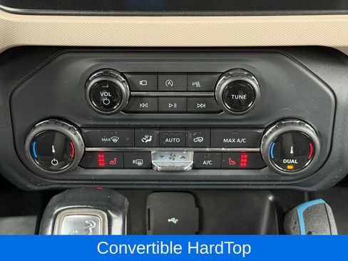 Used 2022 Ford Bronco Wildtrak AWD/4WD image 24